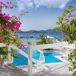 poseidon-boutique-hotel-yacht-club.aegeanhotels.net/