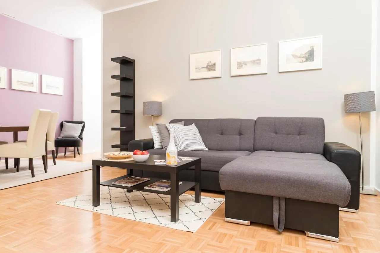 Stephansdom Premium Apartments