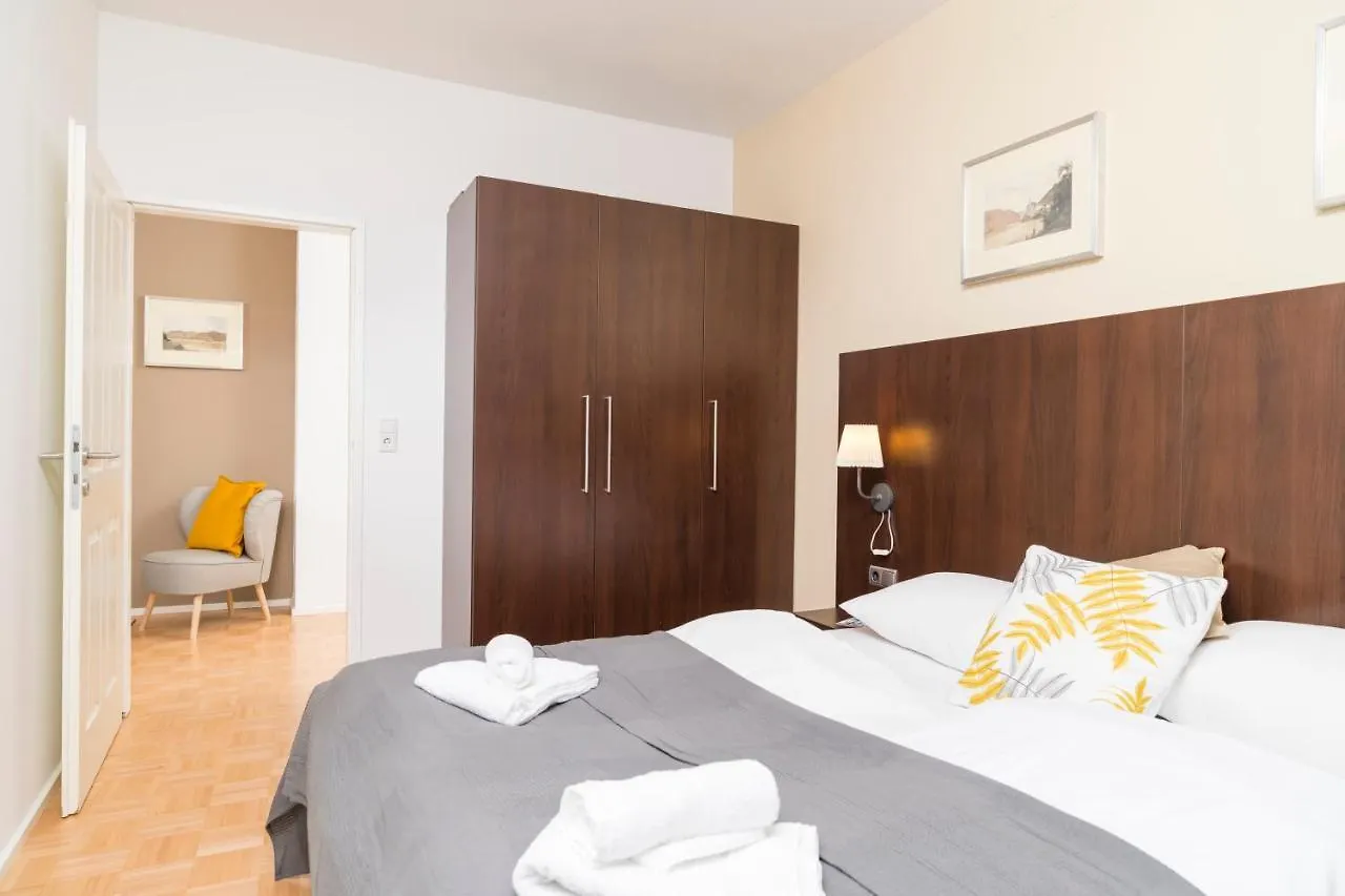 Stephansdom Premium Apartments  Vienna