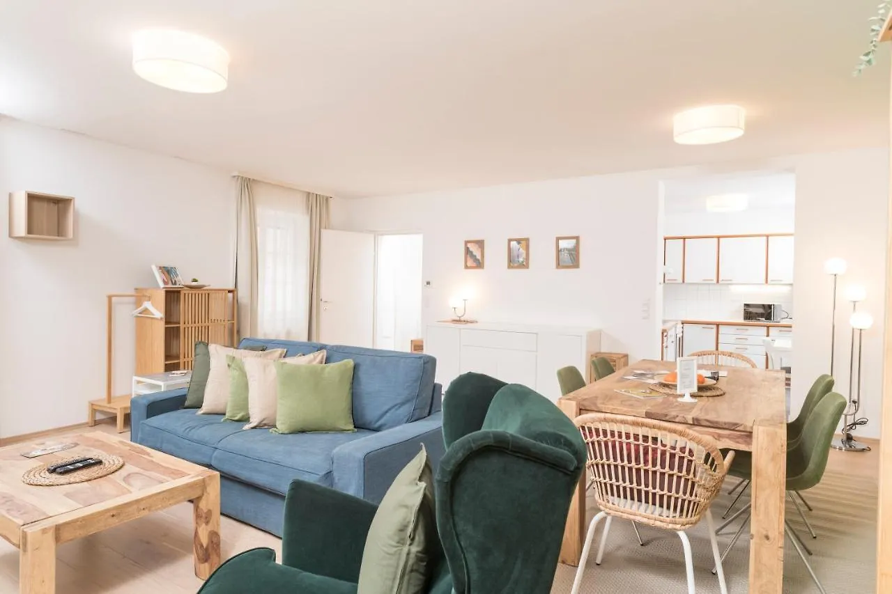 Stephansdom Premium Apartments 0*, Vienna
