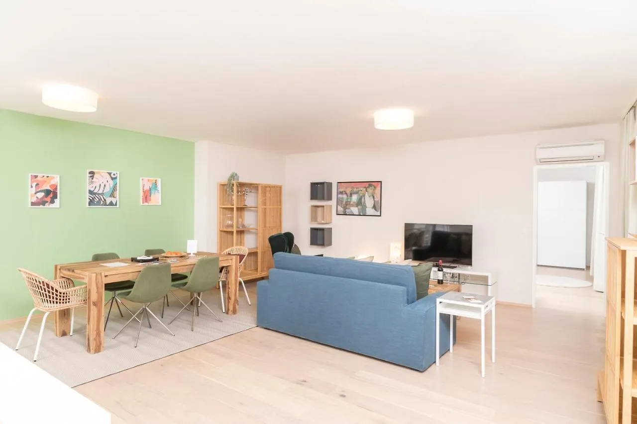 Stephansdom Premium Apartments