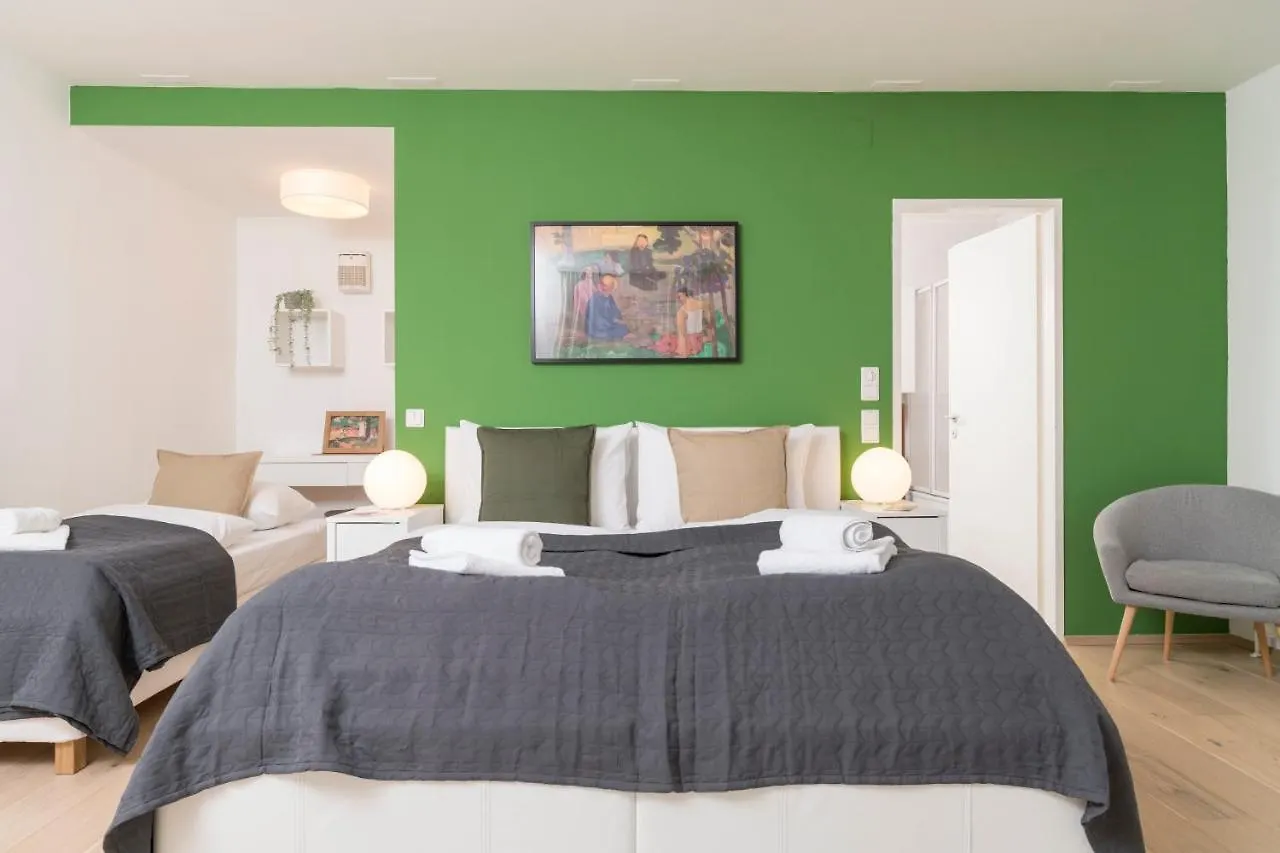 Stephansdom Premium Apartments 0*, Vienna