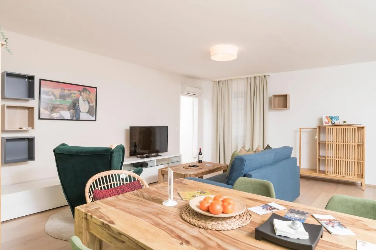 Stephansdom Premium Apartments